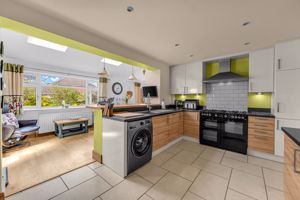 Photo 19- click for photo gallery